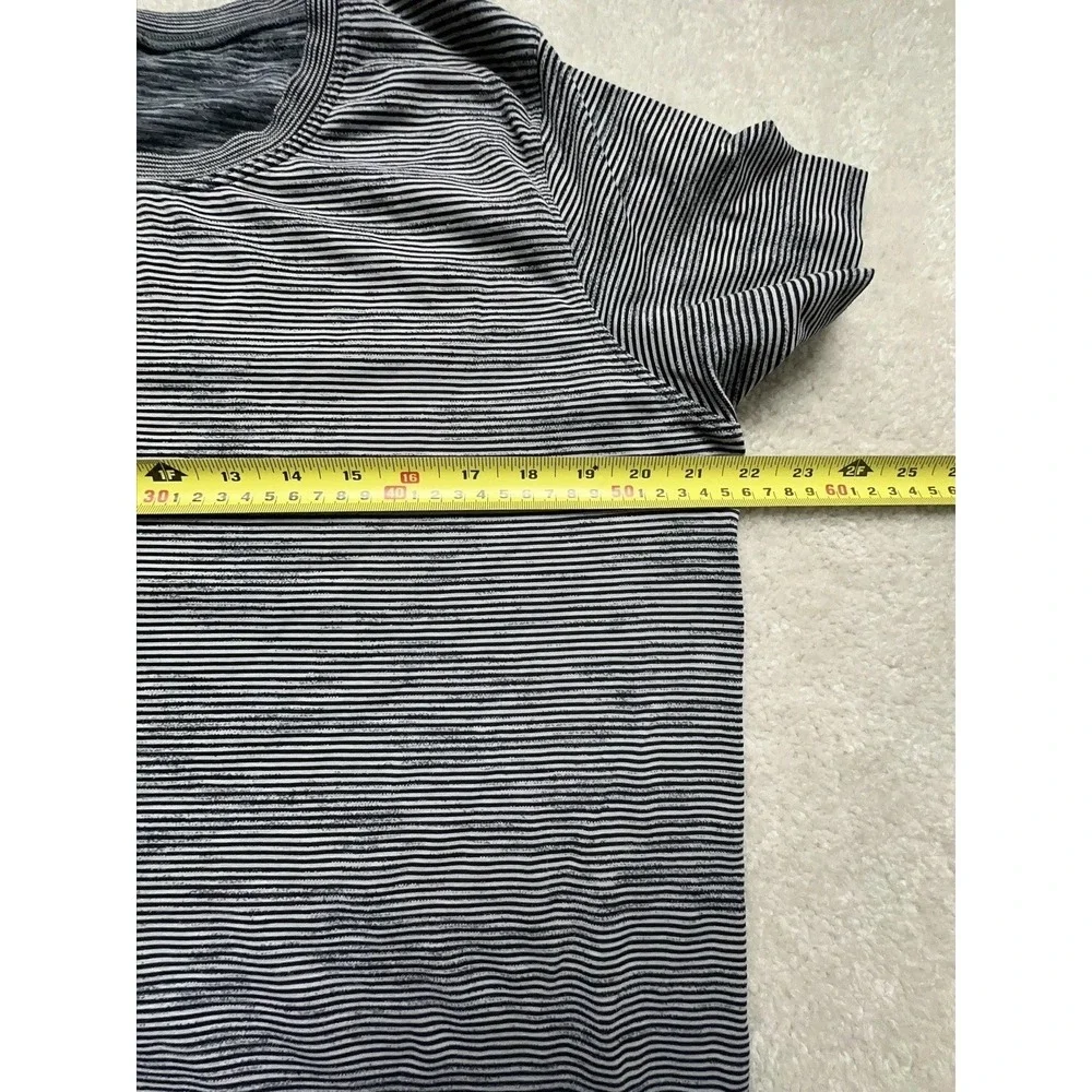 2PC-Lululemon Smooth Fit Pull-On High-Rise Pant + Swiftly Relaxed T-Shirt 10